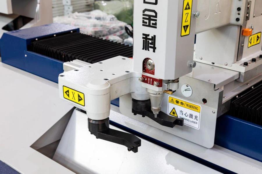 Fiber Cnc Boru Lazer Kesim Makinesi