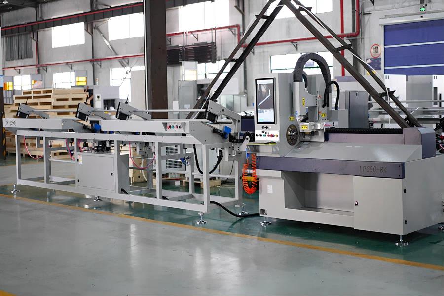 Yarı Otomatik Lazer Fiber Kesme Makinesi